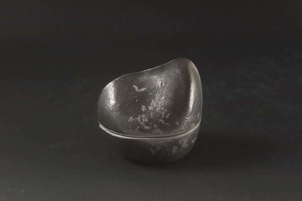 種子香合　ケヤキ